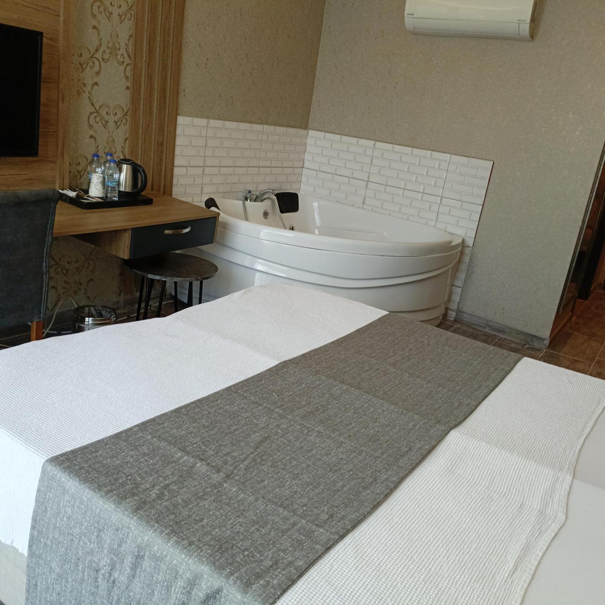 Rush Hotel Istanbul Exterior photo